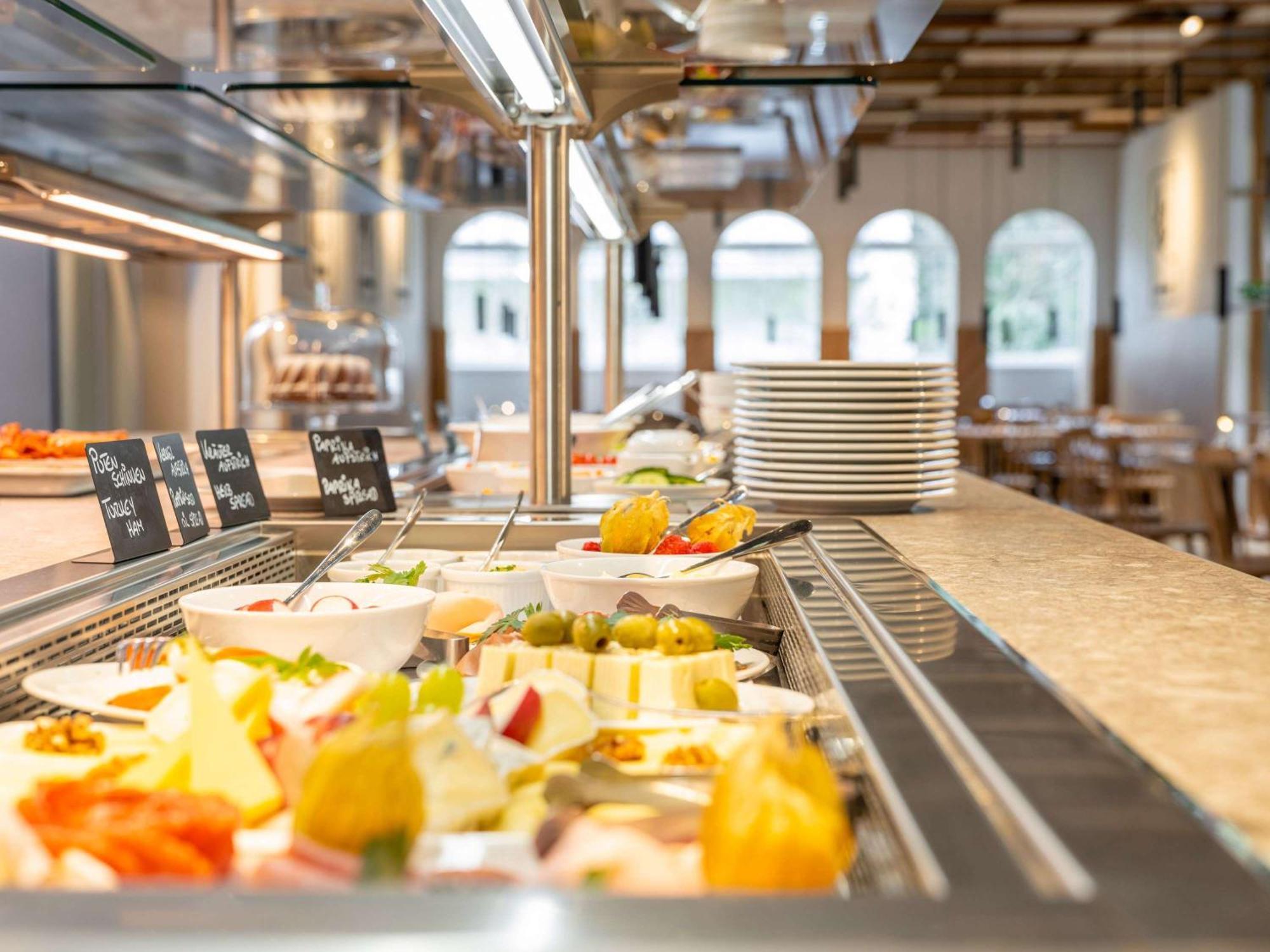 Ibis Styles Graz Messe Otel Dış mekan fotoğraf